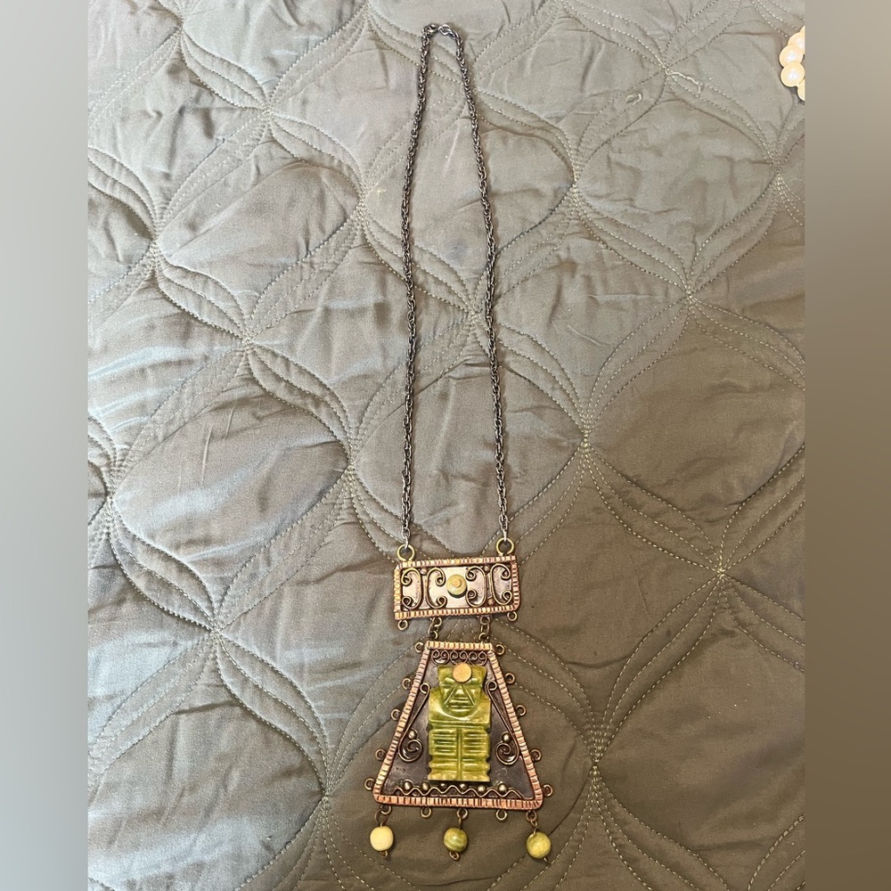 “Verdant Totem” necklace